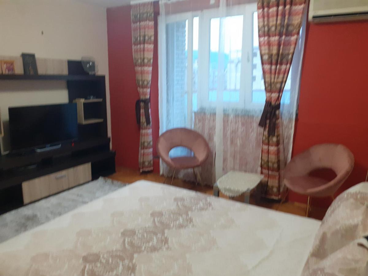Ferienwohnung Lepa Kata Centar Podgorica Exterior foto
